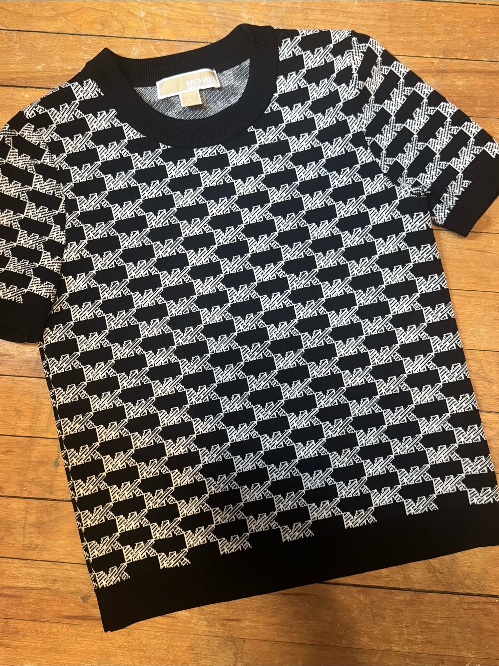 Michael Kors Black & White Logo-Pattern Knit Tee